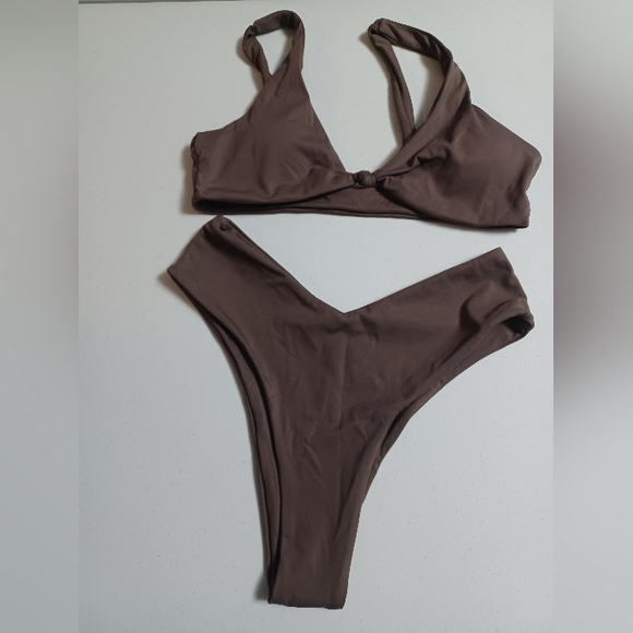 Other - NWOT Minimalist Brown Triangle Bikini Set